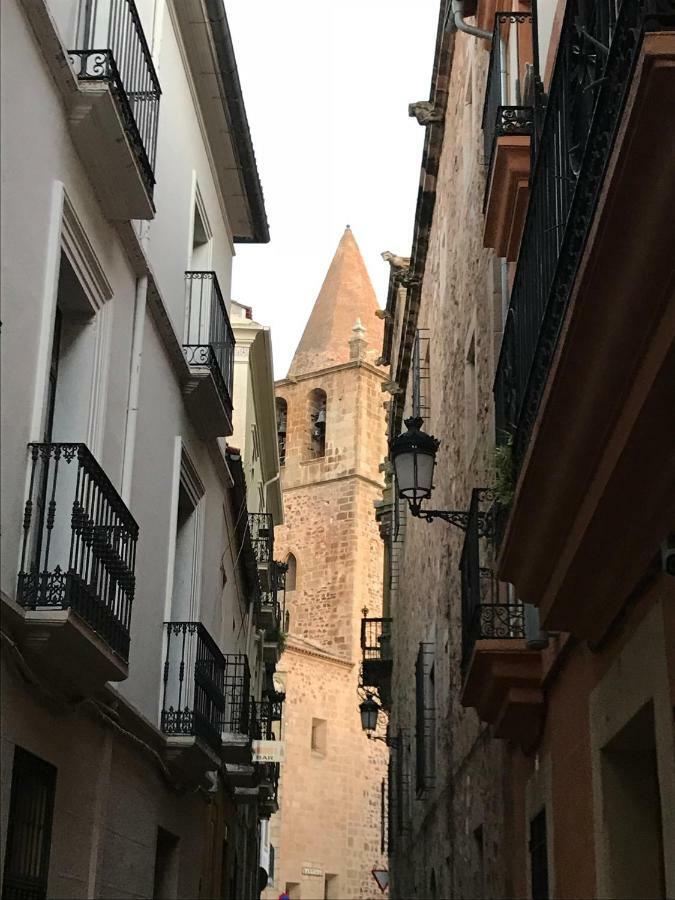Adama Apartamento Turistico Caces 外观 照片